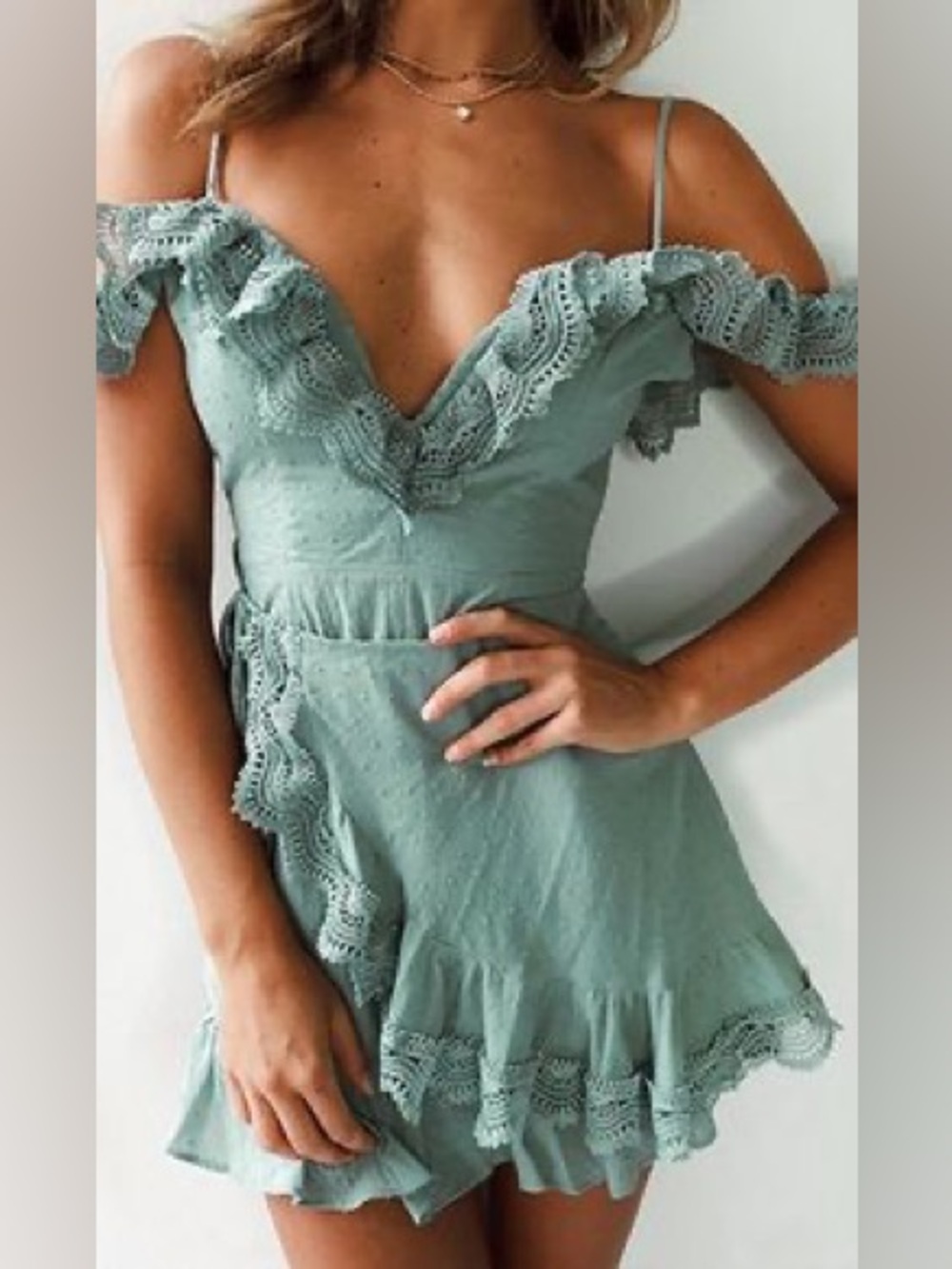 Selfie Leslie x Angel Biba Seafoam Blue Ruffle Cold-Shoulder Romper – Size Small